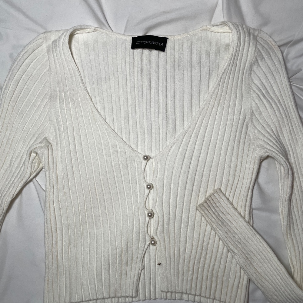 White Cardigan Sweater with Ribbed Knit and V-neck